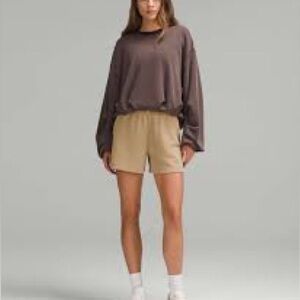 Lululemon Softstreme High-Rise Shorts 4" in Filbert Tan